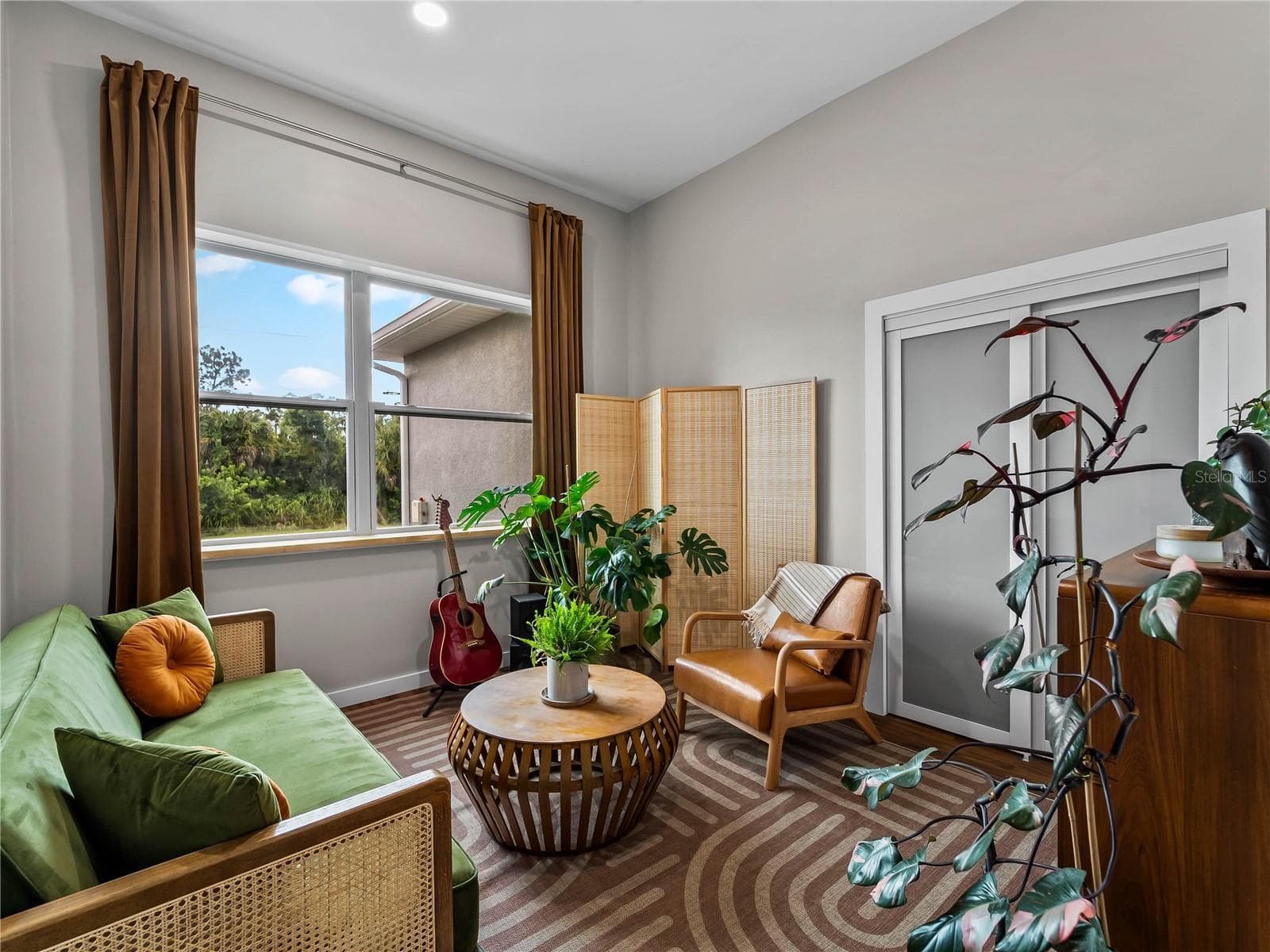 FlexRoom_8163WalbertSt_PortCharlotte_NaturalLight_Wide.jpg - 8163 WALBERT ST, PORT CHARLOTTE
