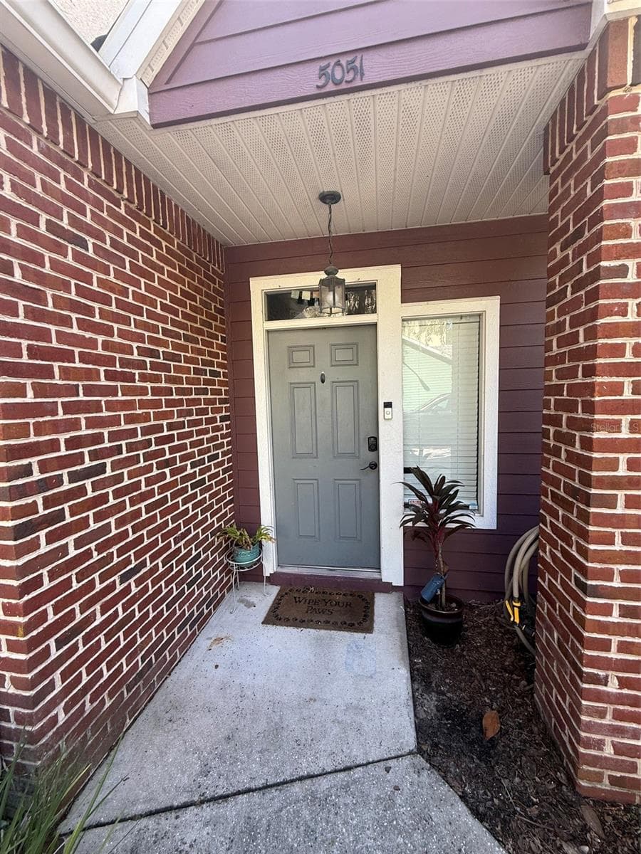 Townhouse at 5051 NW 1ST PL #91, GAINESVILLE, photo 2 of 37
