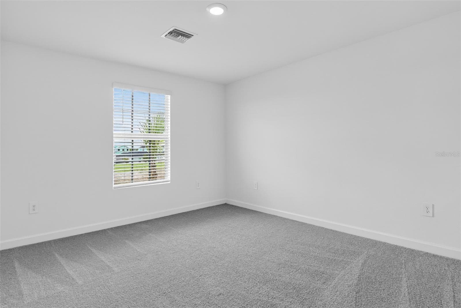 Single Family Residence at 13284 GRASSMERE CT, PUNTA GORDA, photo 21 of 30