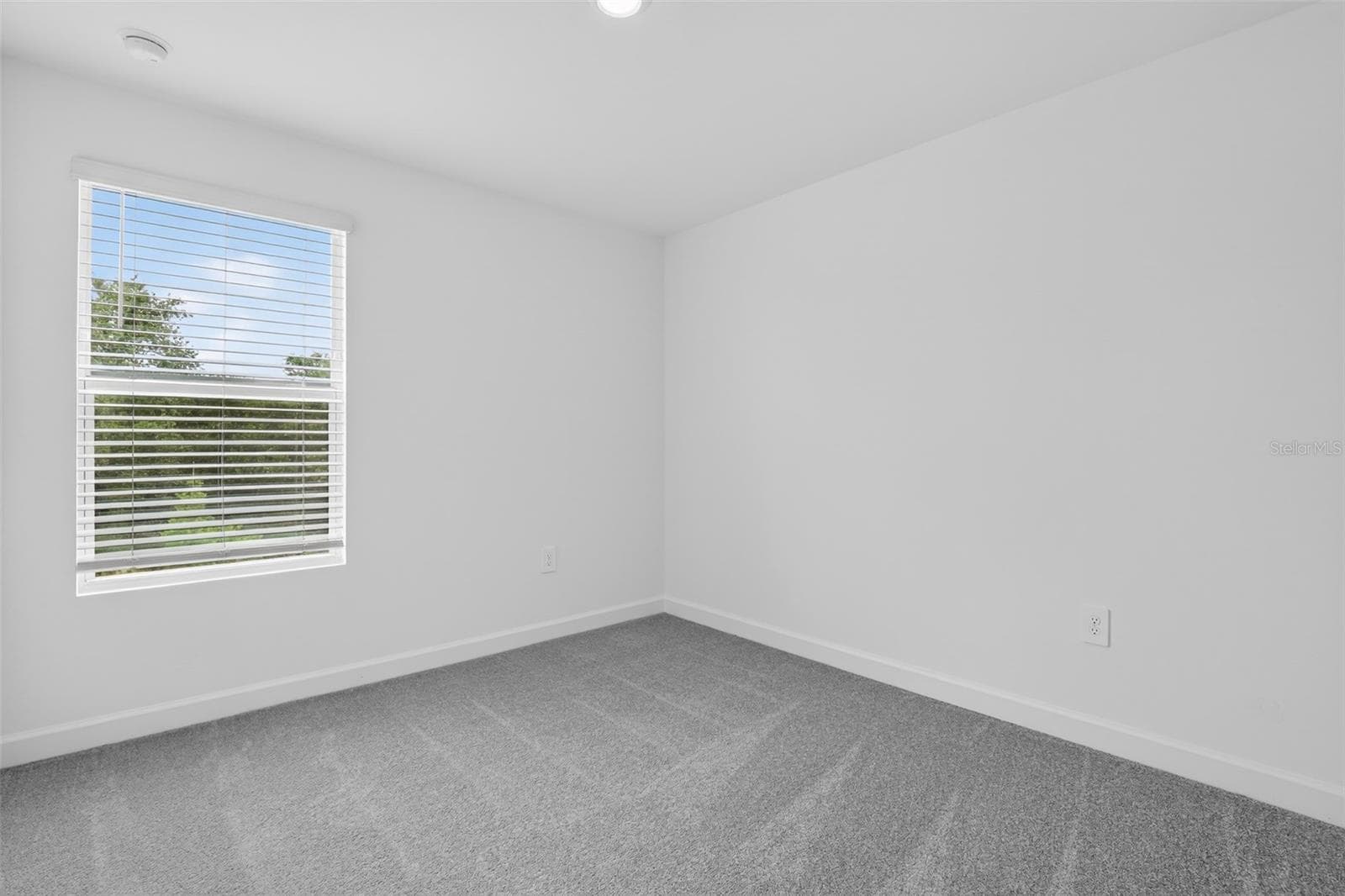 Single Family Residence at 13284 GRASSMERE CT, PUNTA GORDA, photo 22 of 30