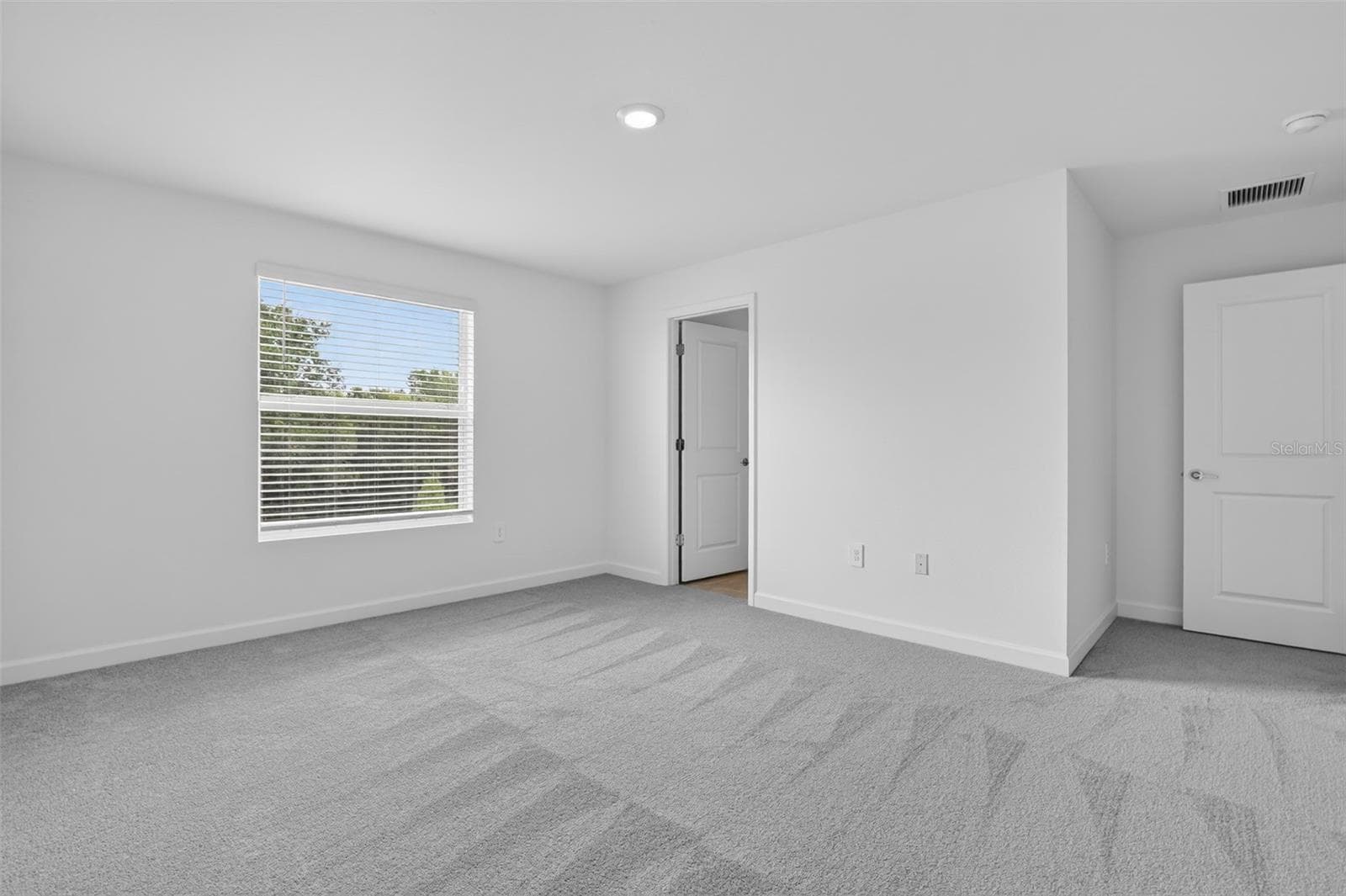 Single Family Residence at 13284 GRASSMERE CT, PUNTA GORDA, photo 23 of 30