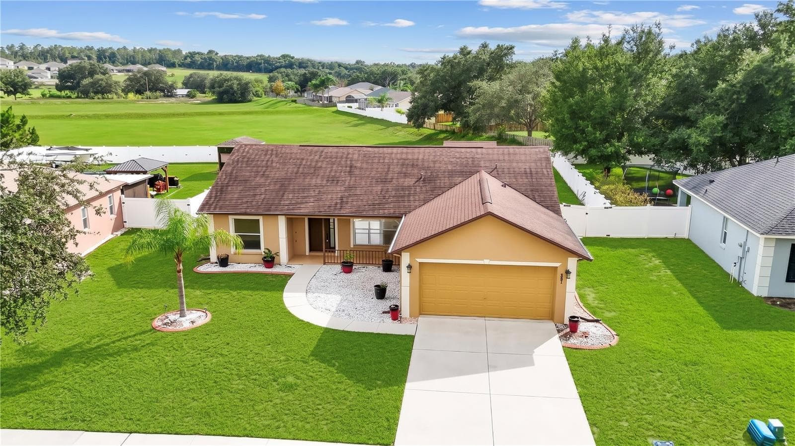 220 VALLEY EDGE DR