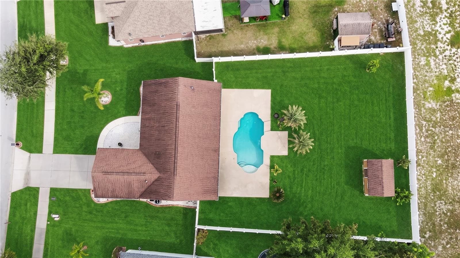 Single Family Residence at 220 VALLEY EDGE DR, MINNEOLA, photo 2 of 62