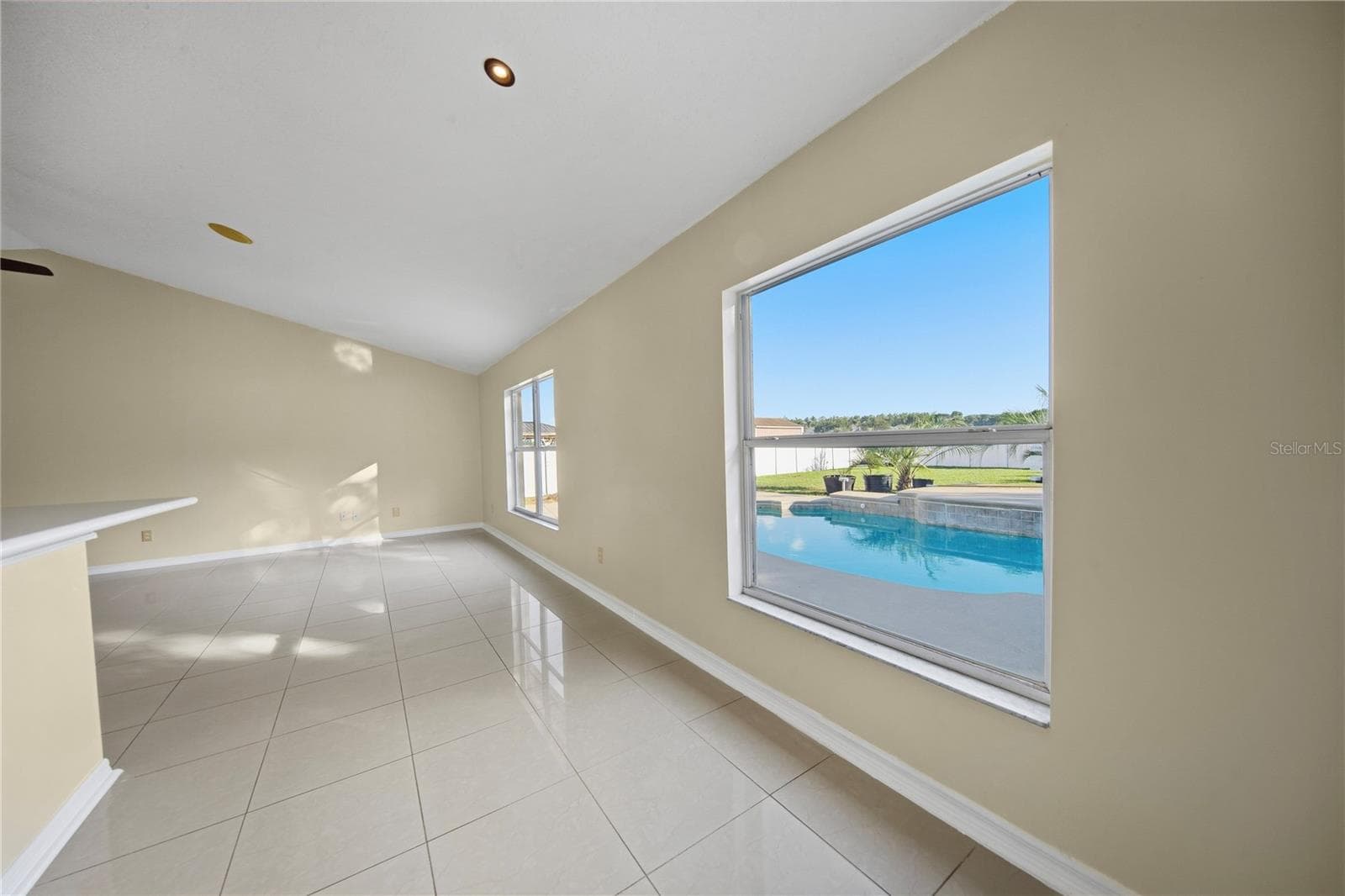 Single Family Residence at 220 VALLEY EDGE DR, MINNEOLA, photo 13 of 62