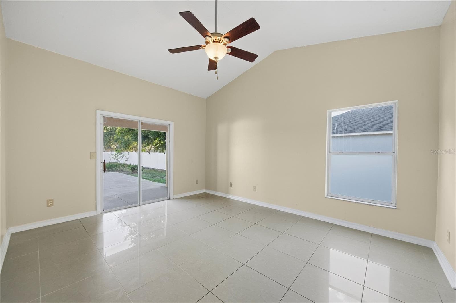Single Family Residence at 220 VALLEY EDGE DR, MINNEOLA, photo 30 of 62