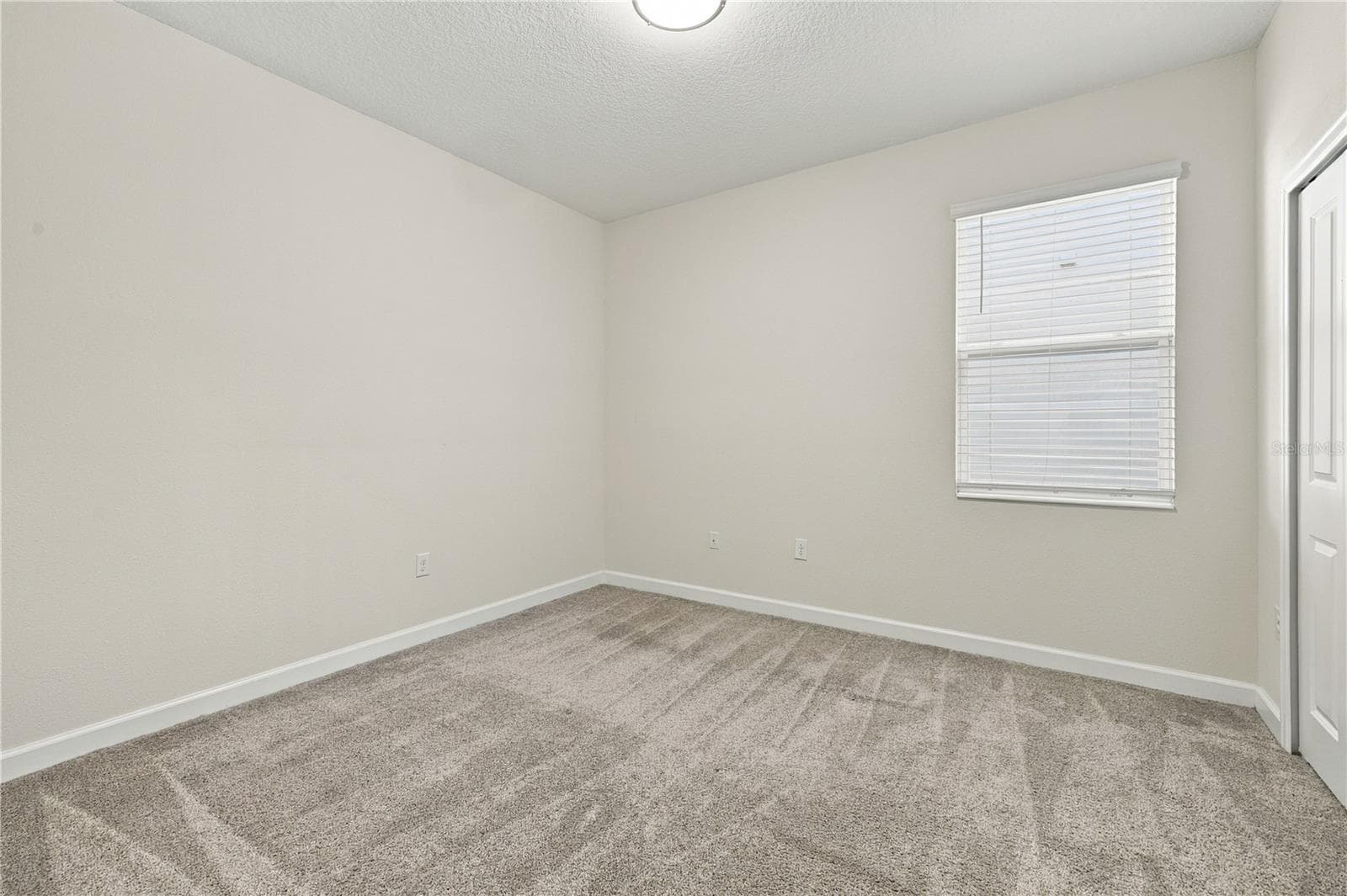 Single Family Residence at 11103 SWEETGUM WOODS DR, ORLANDO, photo 14 of 53