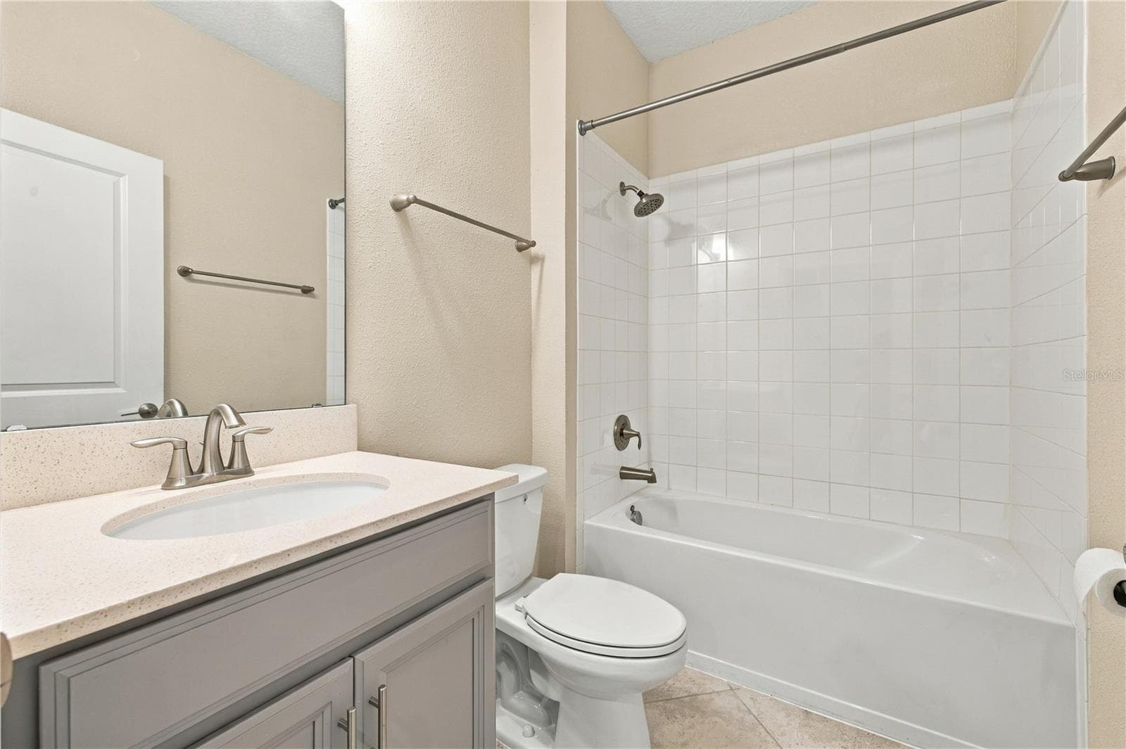 Single Family Residence at 11103 SWEETGUM WOODS DR, ORLANDO, photo 20 of 53