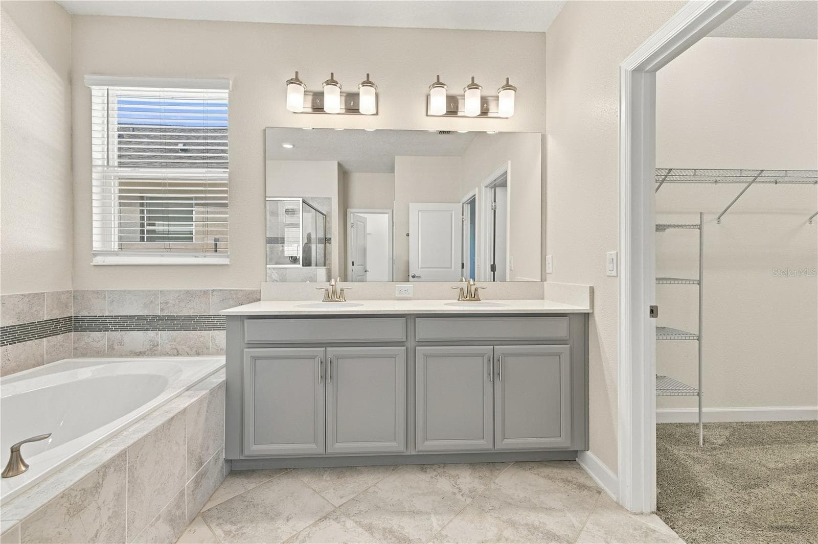 Single Family Residence at 11103 SWEETGUM WOODS DR, ORLANDO, photo 38 of 53