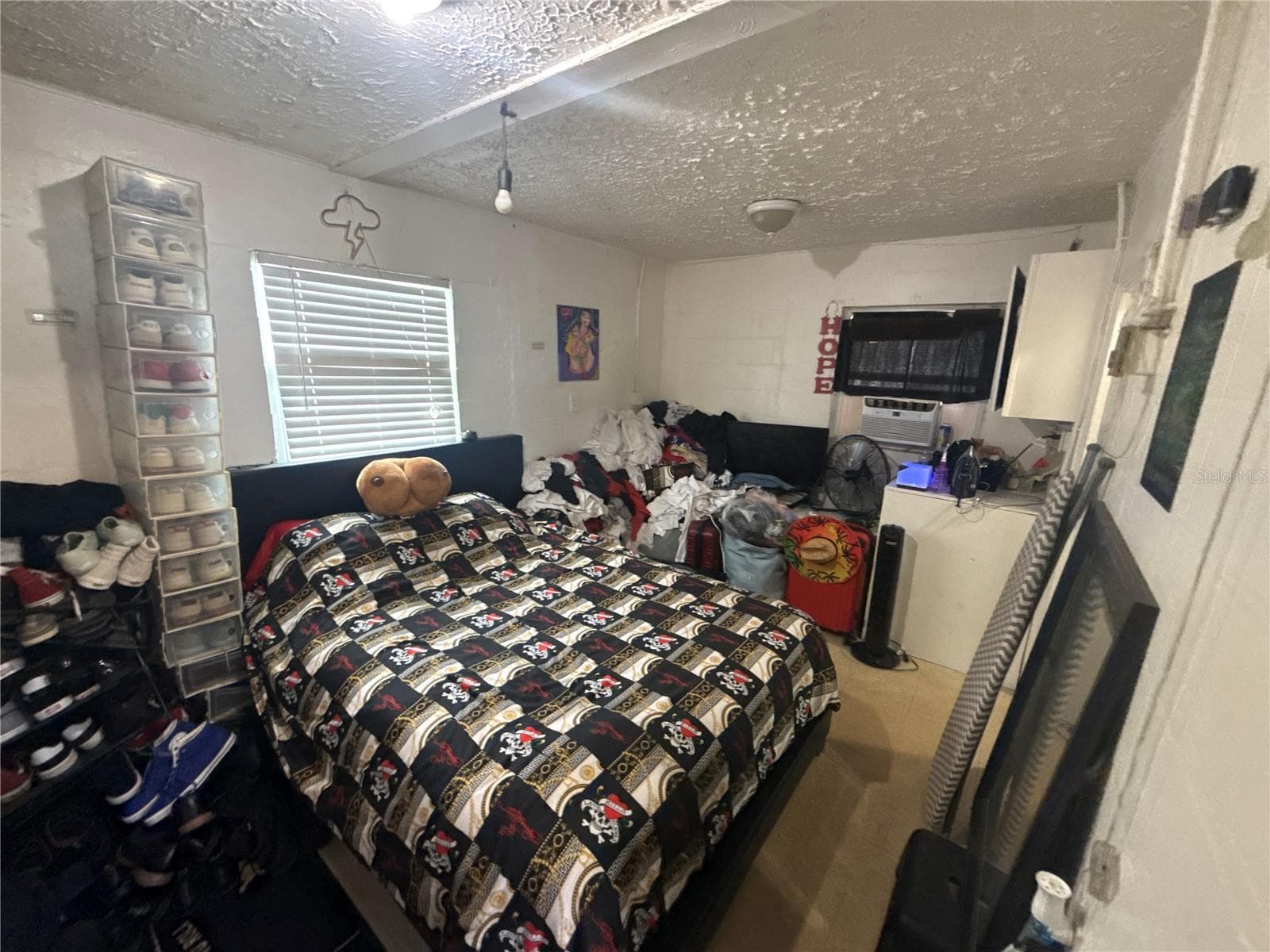 Unit C - Lease ends Dec. 13 - 4420 N CLARK AVE, TAMPA