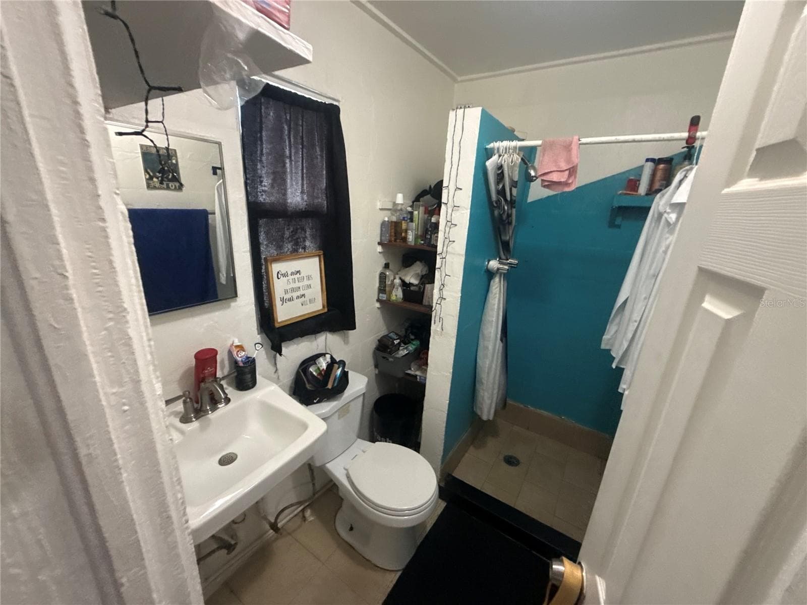 Unit C - Lease ends Dec. 13 - 4420 N CLARK AVE, TAMPA