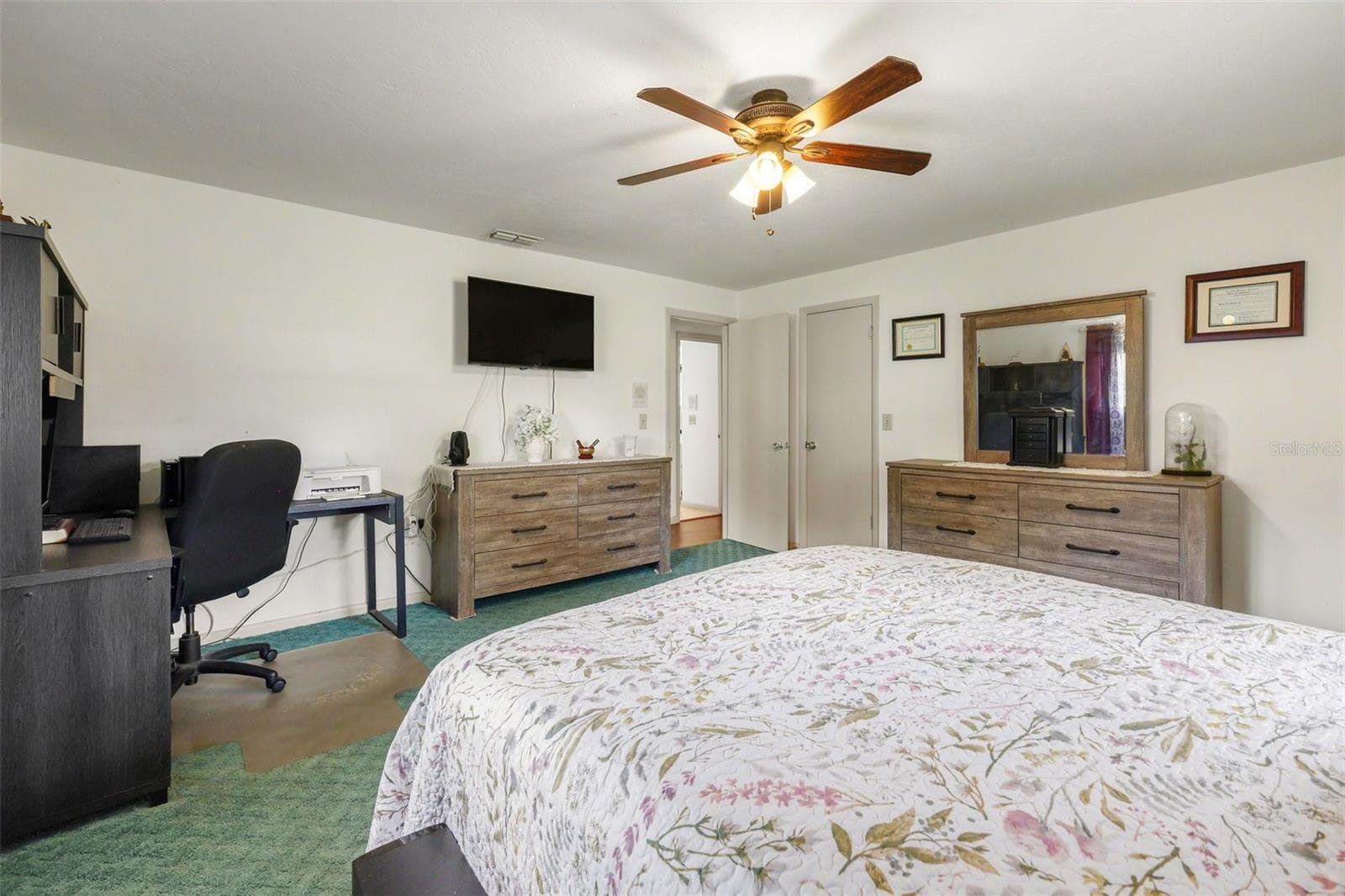 Single Family Residence at 241 W HOLLYFERN PL, BEVERLY HILLS, photo 15 of 23