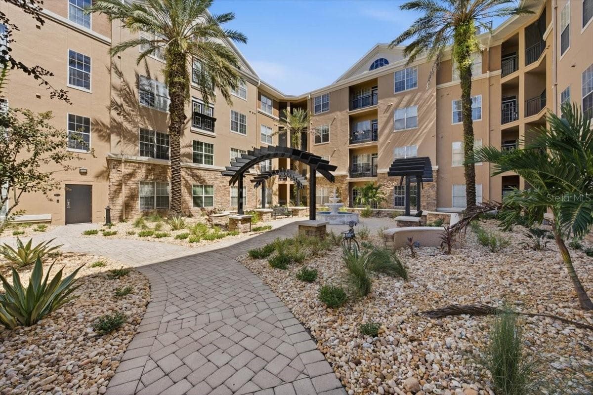 Condominium at 4221 W SPRUCE ST #1417, TAMPA, photo 28 of 33