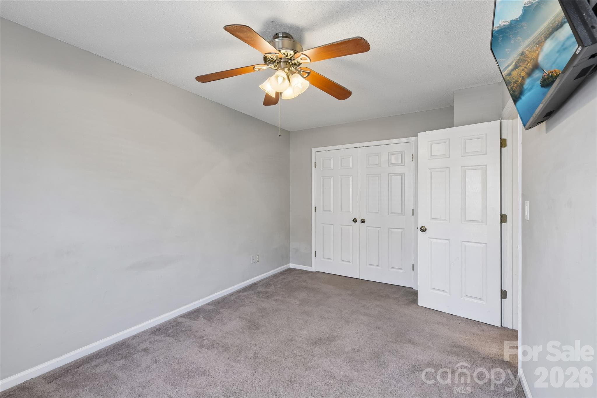Townhouse at 102 Brandywine Drive NE, Conover, photo 20 of 23