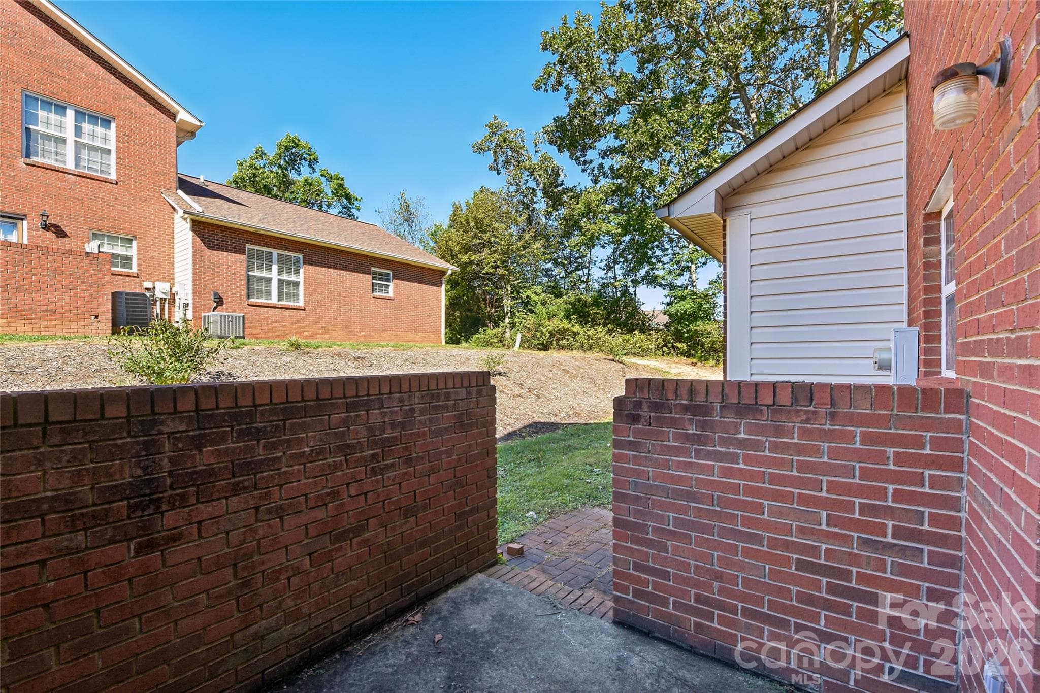 Townhouse at 102 Brandywine Drive NE, Conover, photo 21 of 23