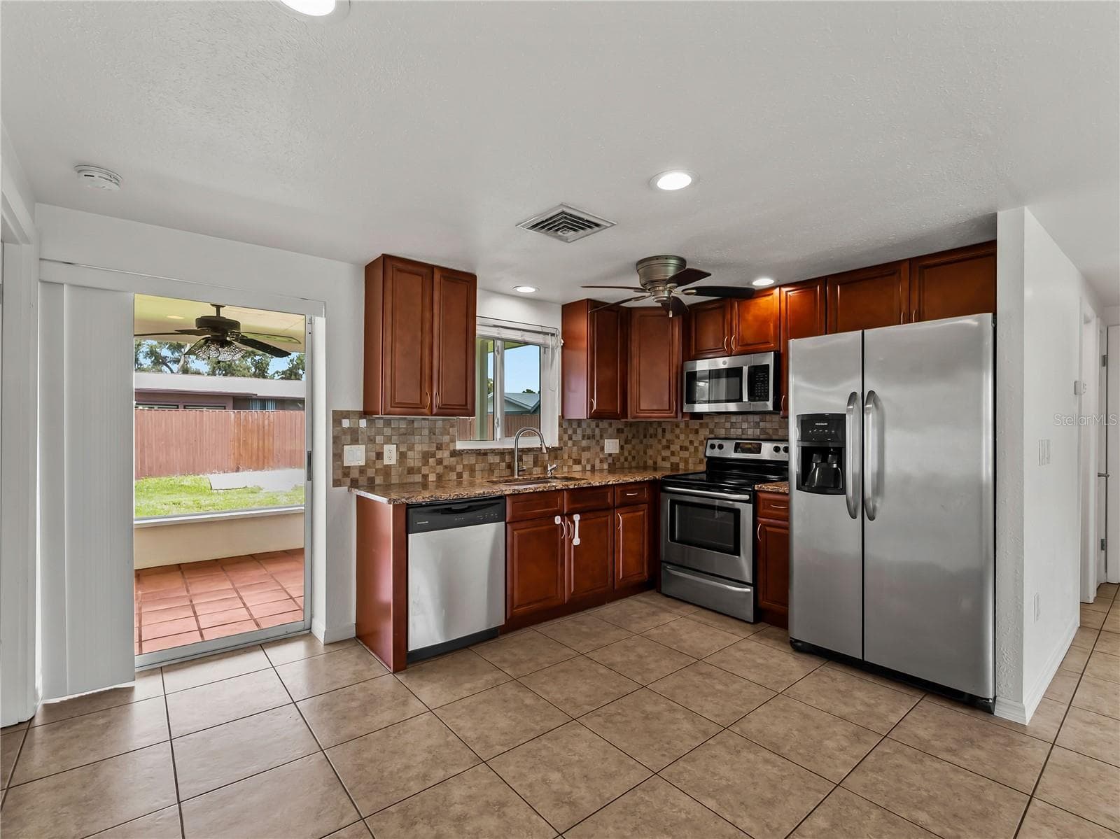 Single Family Residence at 310 GRANT RD, VENICE, photo 10 of 50