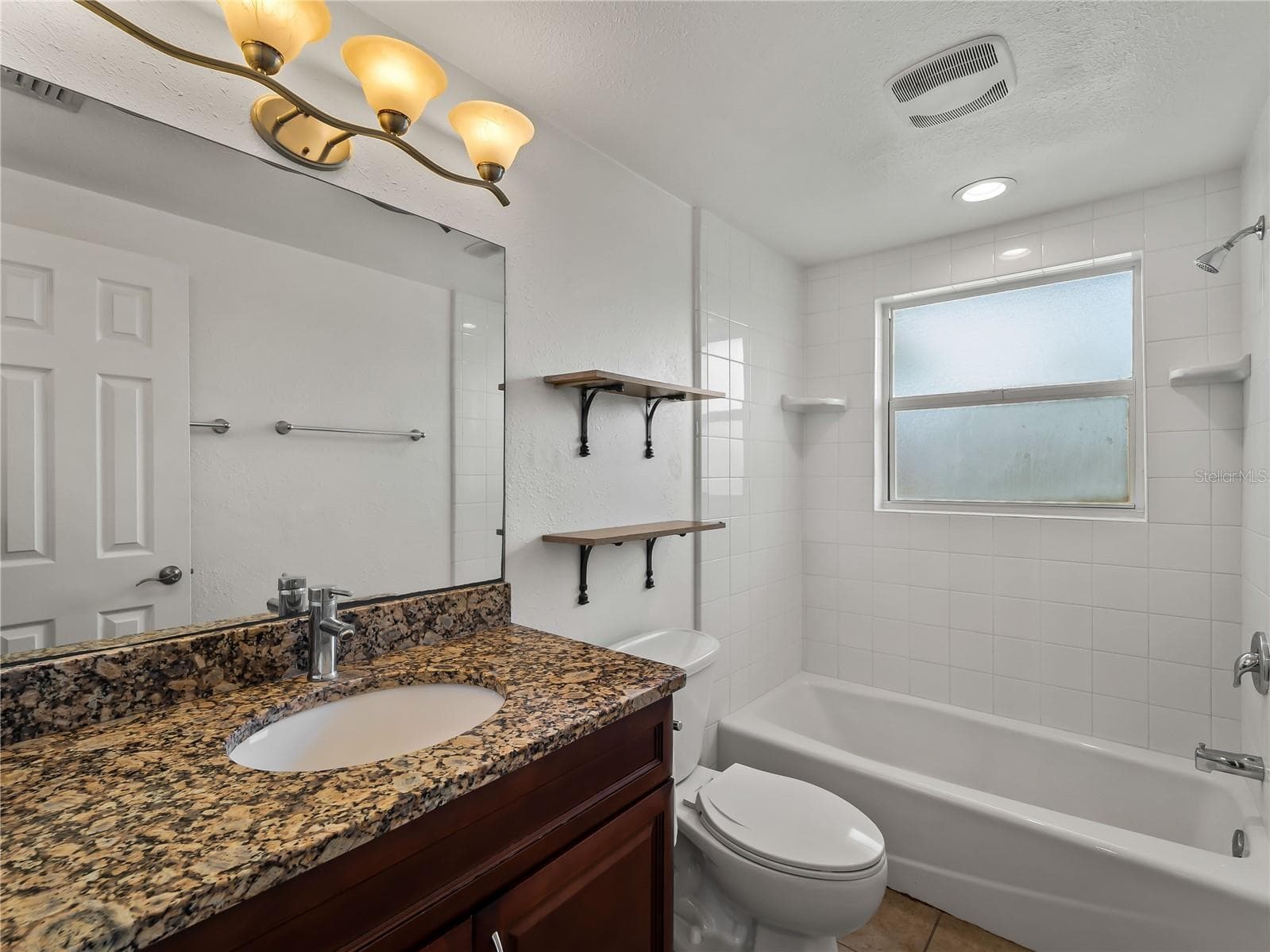 Single Family Residence at 310 GRANT RD, VENICE, photo 22 of 50