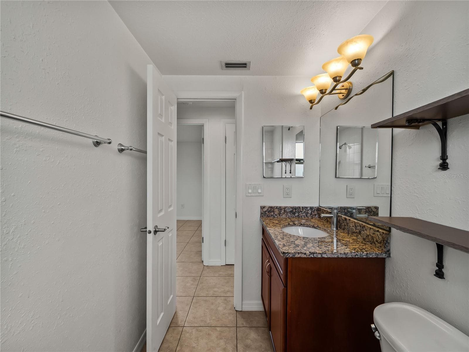 Single Family Residence at 310 GRANT RD, VENICE, photo 23 of 50