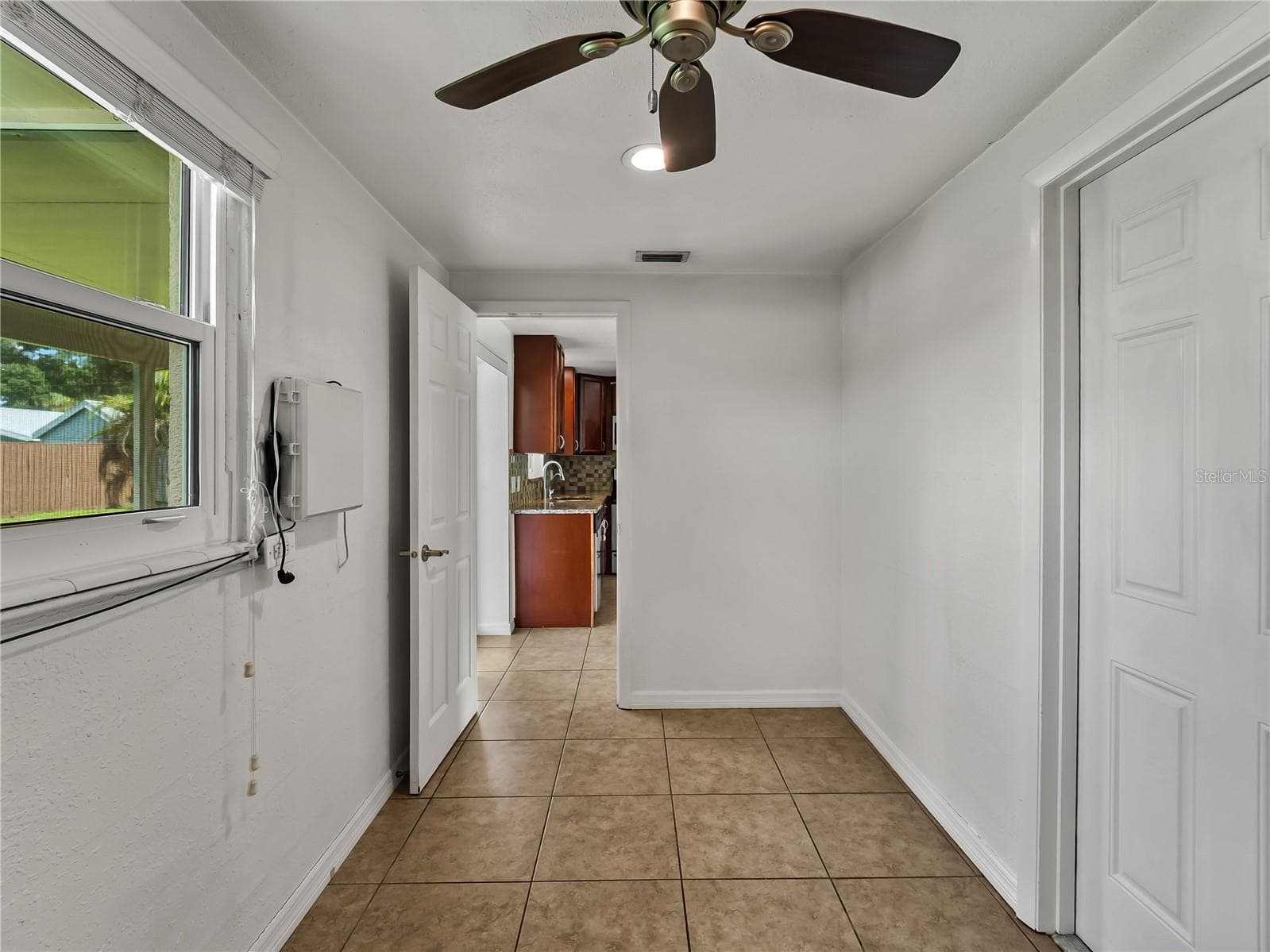 Single Family Residence at 310 GRANT RD, VENICE, photo 27 of 50