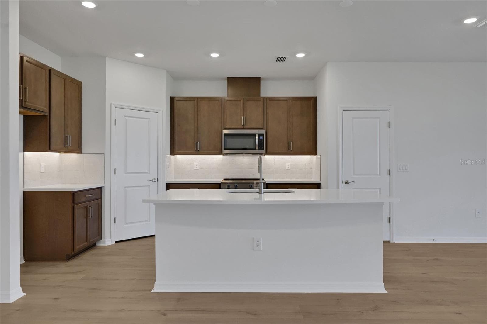 Townhouse at 7534 SEA OAK CT, PARRISH, photo 11 of 33