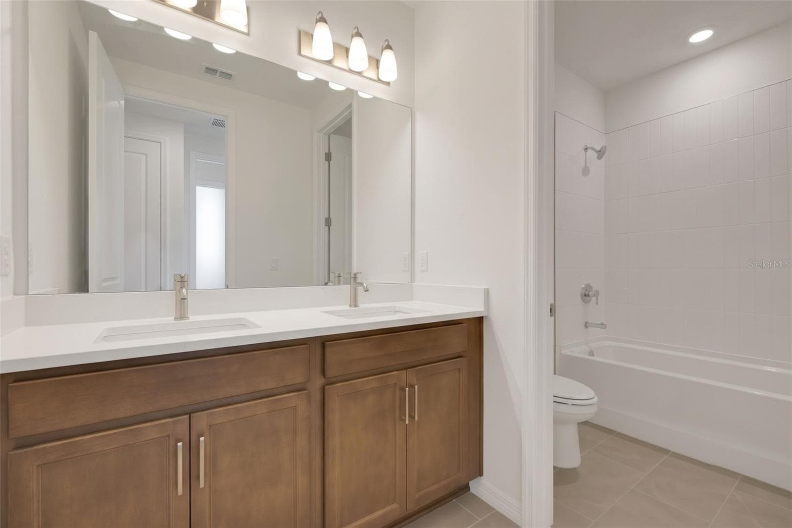 Townhouse at 7534 SEA OAK CT, PARRISH, photo 23 of 33