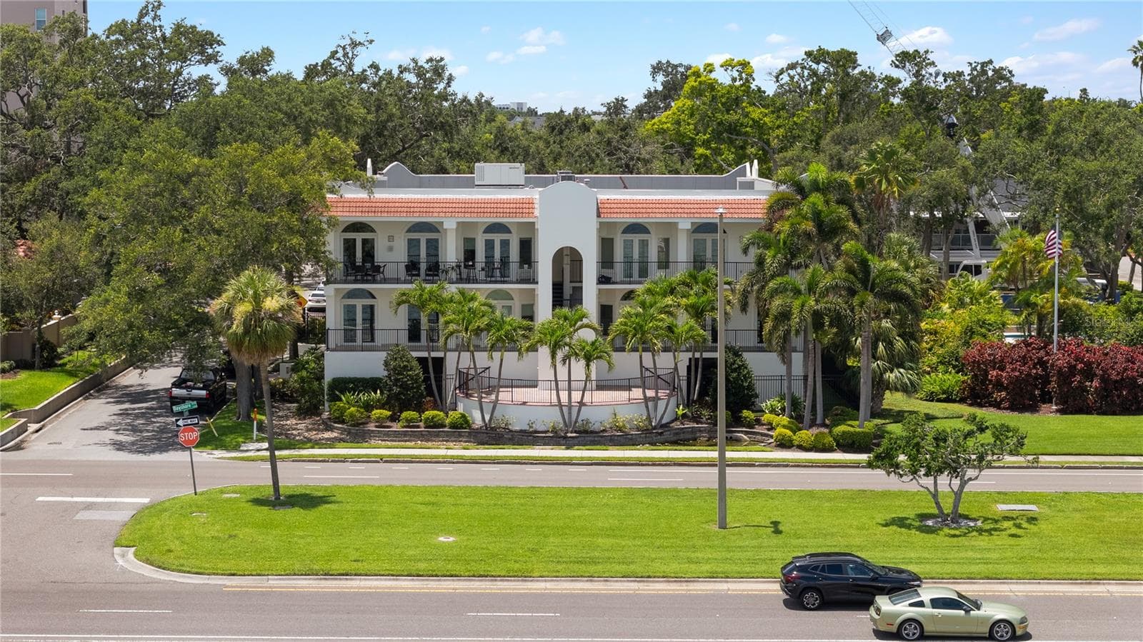 2419 BAYSHORE BLVD #3N