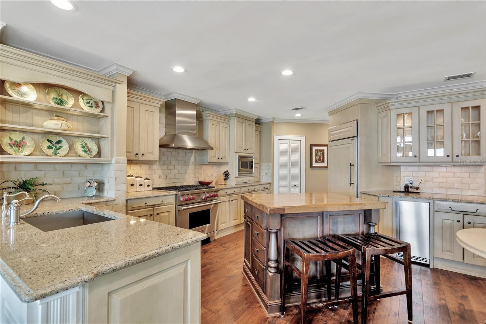 Condominium at 2419 BAYSHORE BLVD #3N, TAMPA, photo 10 of 36