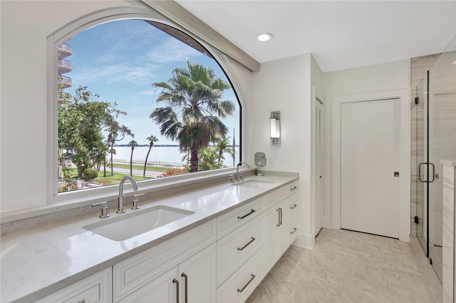 Condominium at 2419 BAYSHORE BLVD #3N, TAMPA, photo 19 of 36