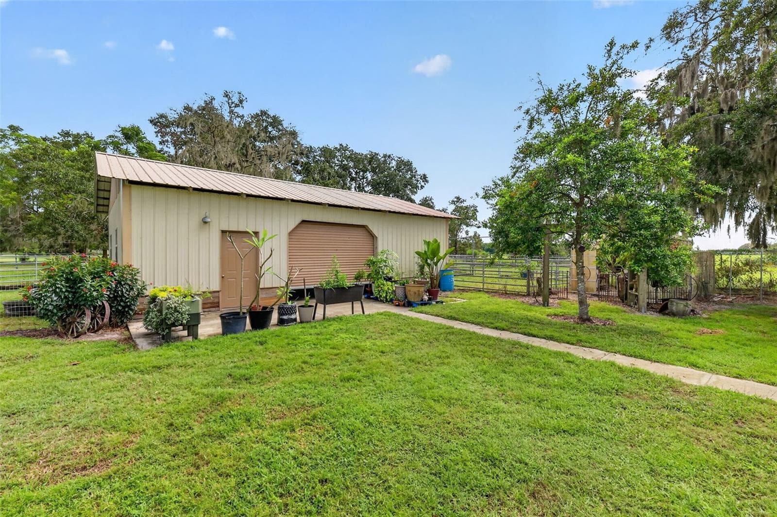 Single Family Residence at 37048 MILL STREAM CT, EUSTIS, photo 50 of 66
