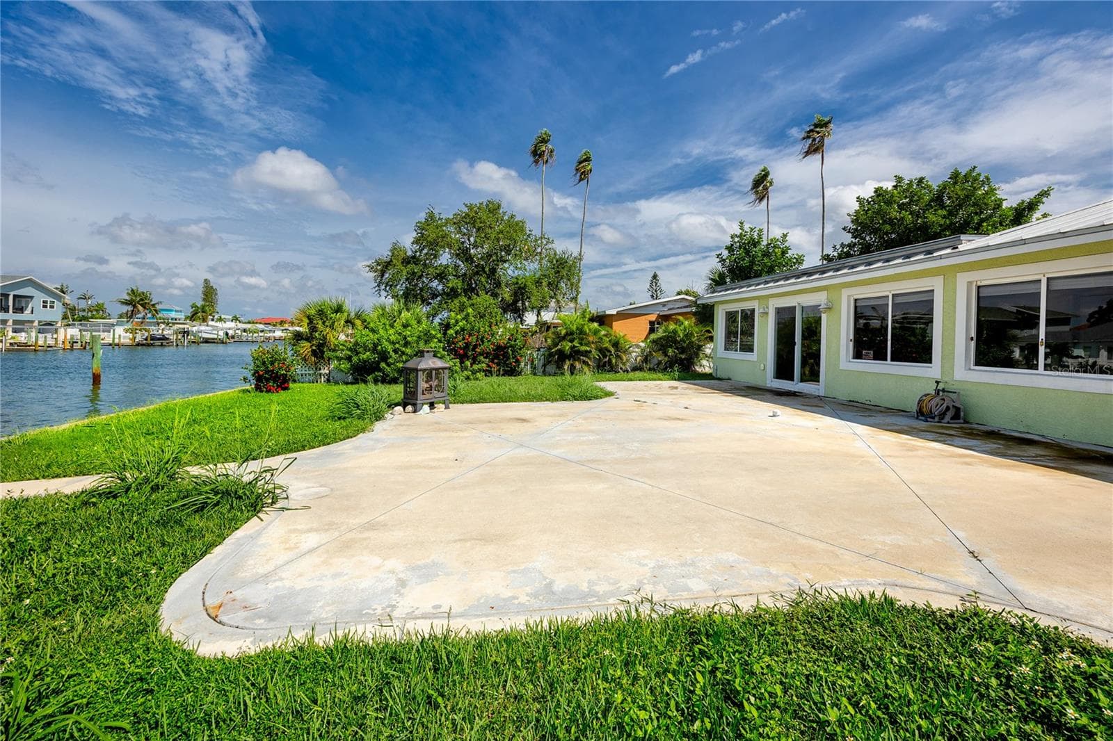 Single Family Residence at 600 NORMANDY RD, MADEIRA BEACH, photo 39 of 60