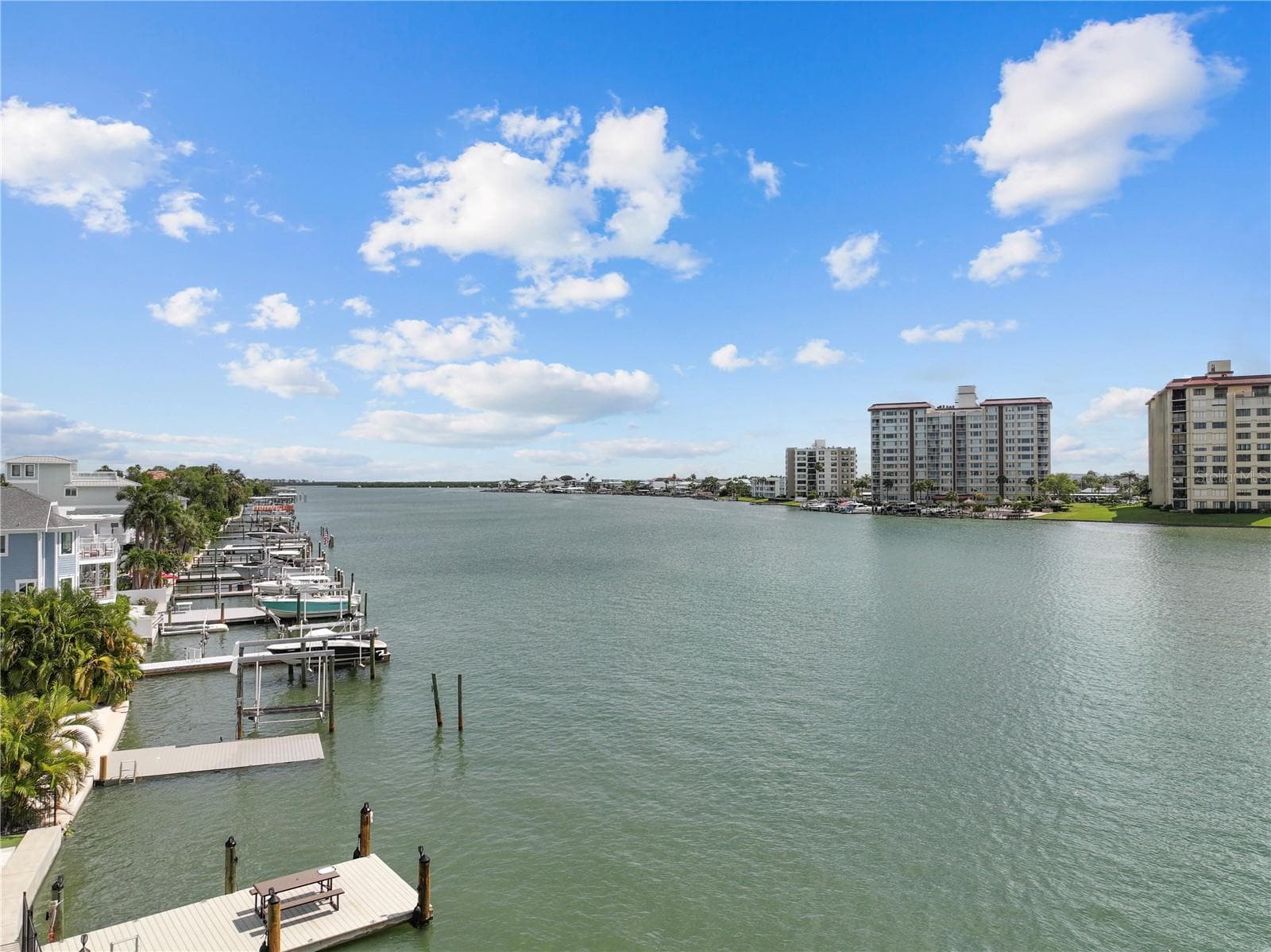 Condominium at 699 BAY ESPLANADE #302, CLEARWATER, photo 22 of 22