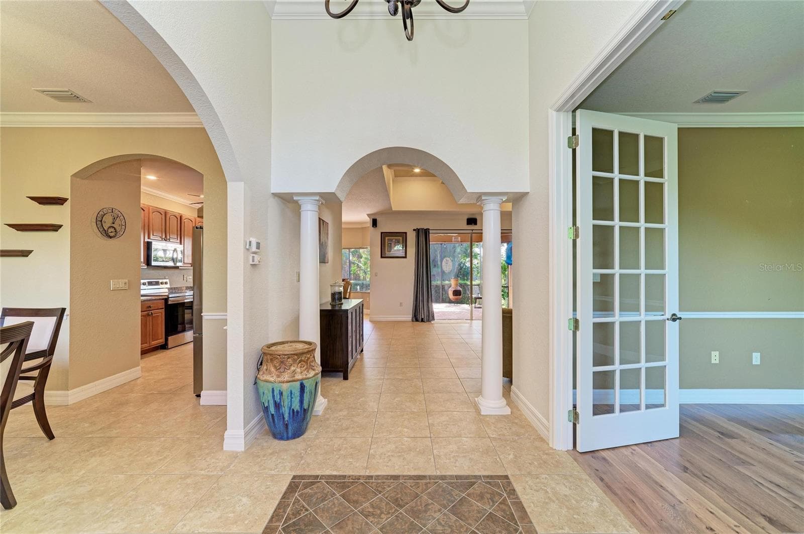 Single Family Residence at 28 PAR VIEW RD, ROTONDA WEST, photo 6 of 61
