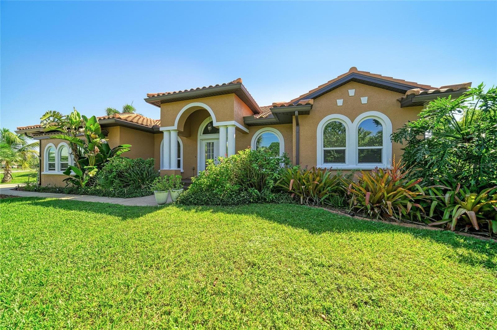 Single Family Residence at 28 PAR VIEW RD, ROTONDA WEST, photo 57 of 61