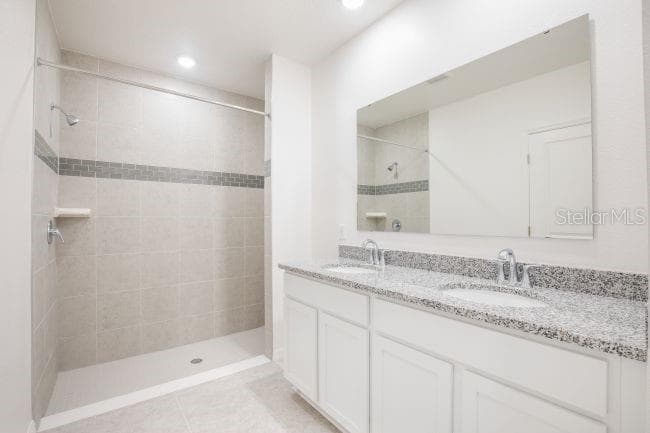 Model home - actual features may vary. - 15163 SCAUP DUCK AVE, WEEKI WACHEE