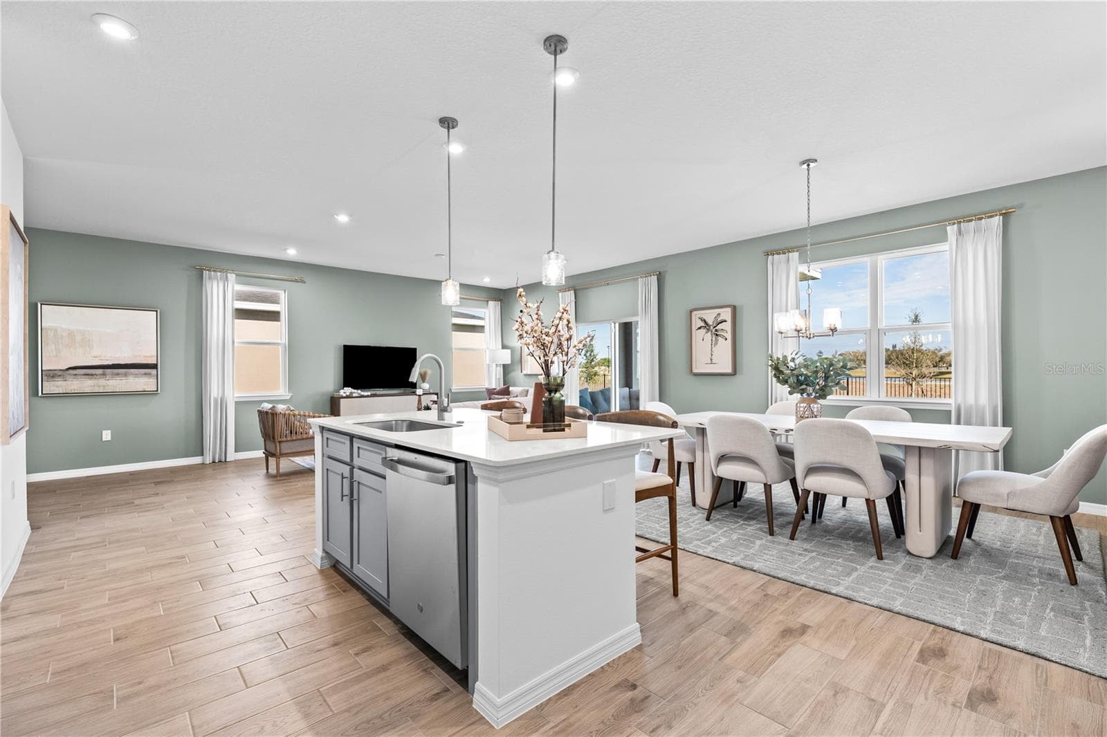 Single Family Residence at 4466 RIVER BEACON BLVD, DAVENPORT, photo 10 of 44