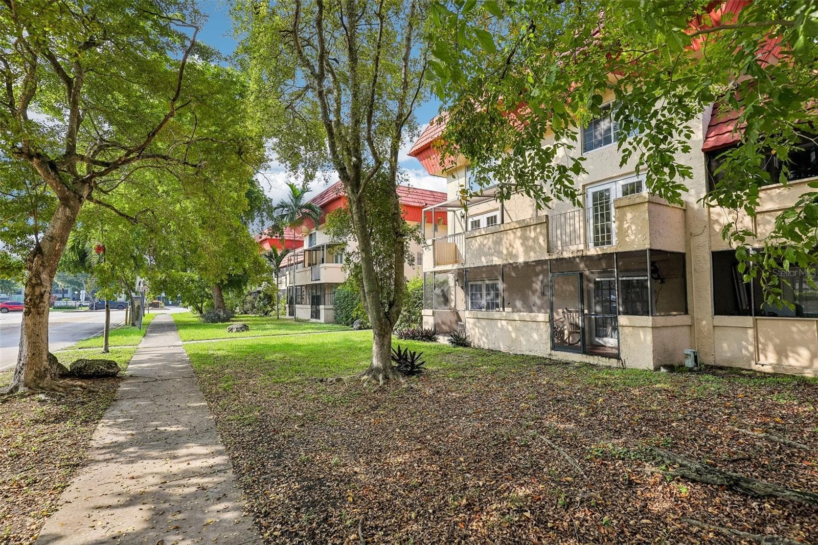 Condominium at 10905 SW 88TH ST #401, MIAMI, photo 11 of 30