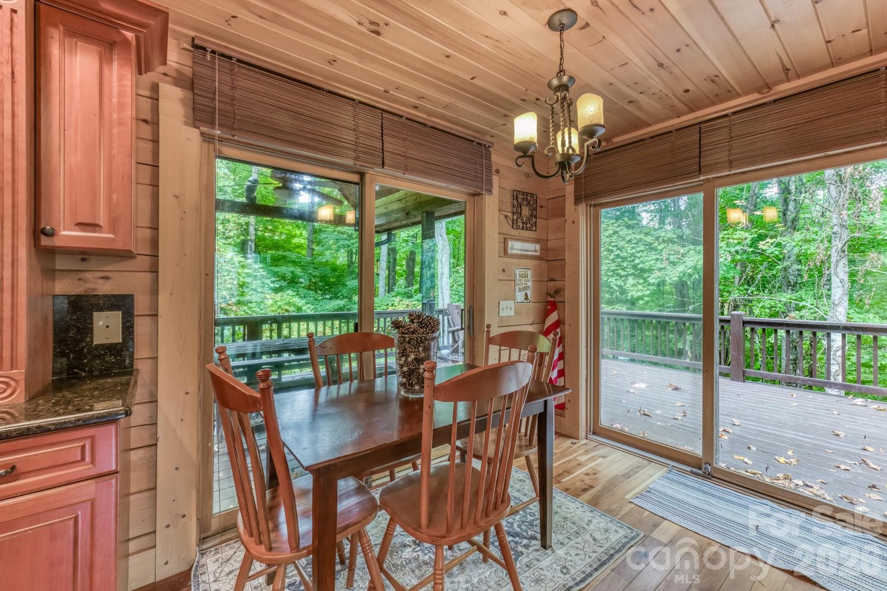 Single Family Residence at 610 Amber Drive, Bakersville, photo 10 of 49
