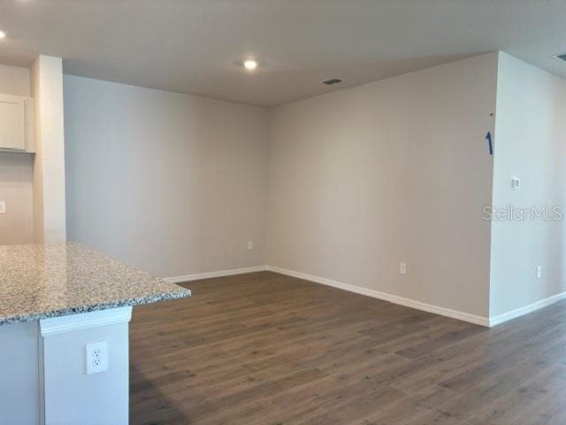 Dining **Under Construction - 2841 MARRAKESH LN, SARASOTA