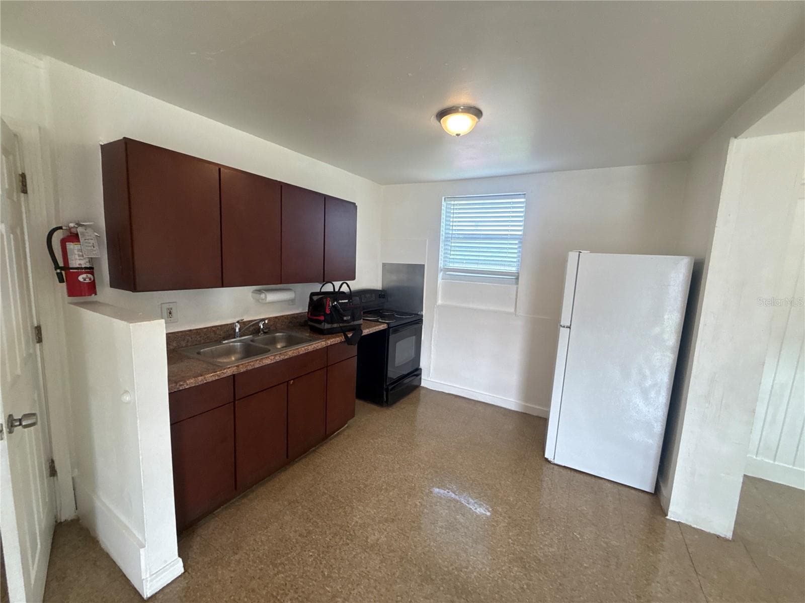 Unit A - Vacant - 4422 N CLARK AVE #C, TAMPA