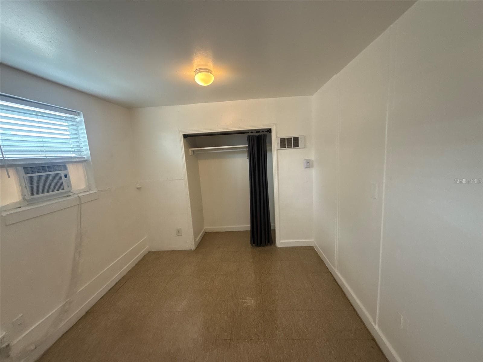 Unit A - Vacant - 4422 N CLARK AVE #C, TAMPA