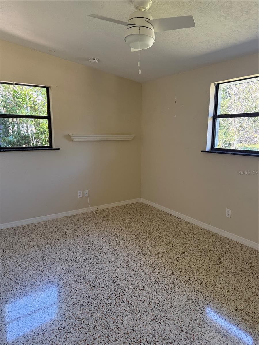 Primary Bedroom - 4702 CRONIN DR, SARASOTA