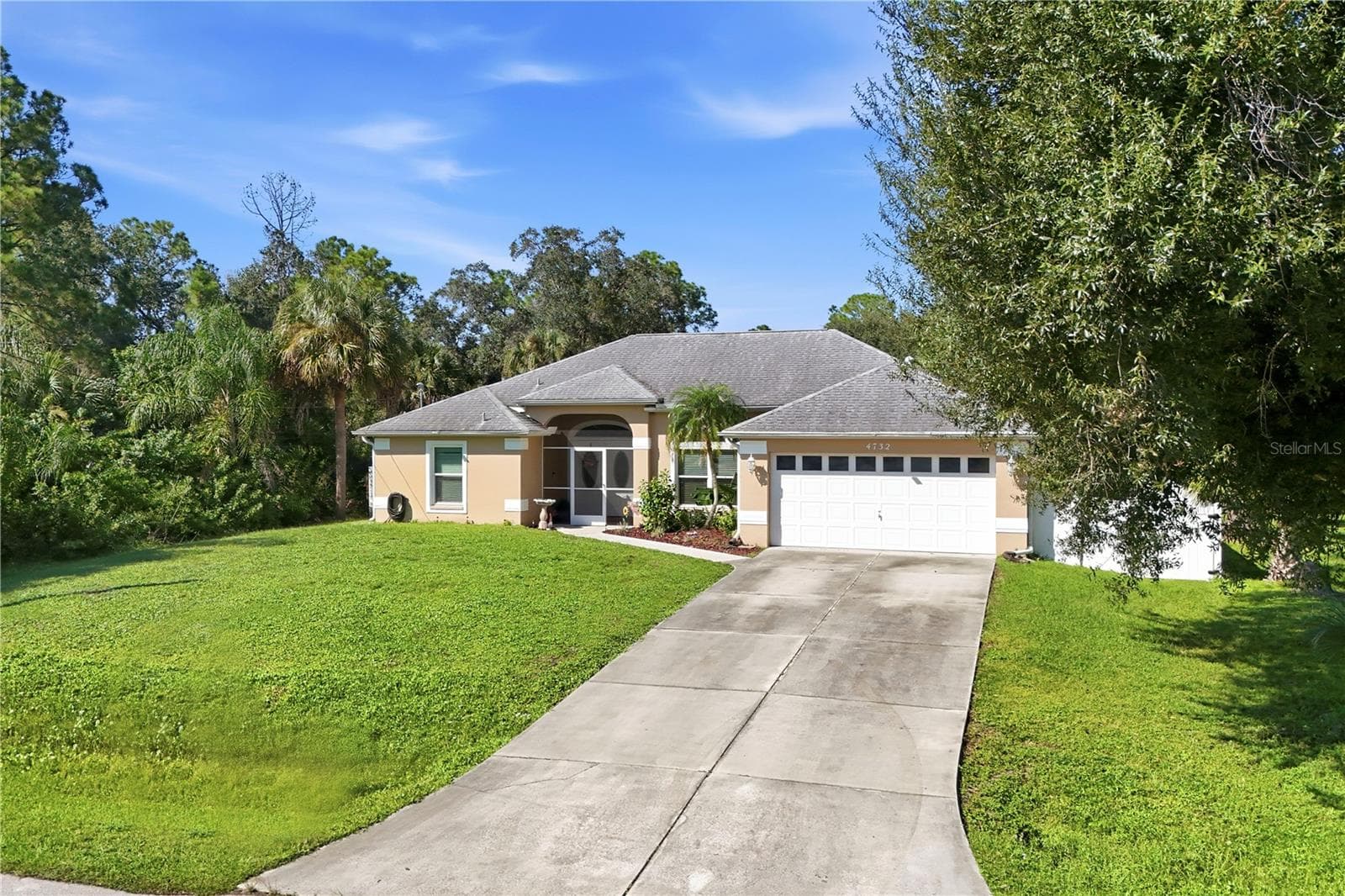Front - 4732 FLINT DR, NORTH PORT