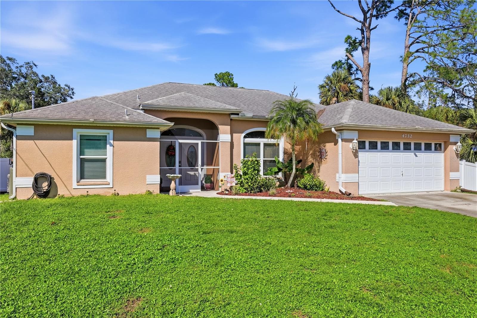Front - 4732 FLINT DR, NORTH PORT