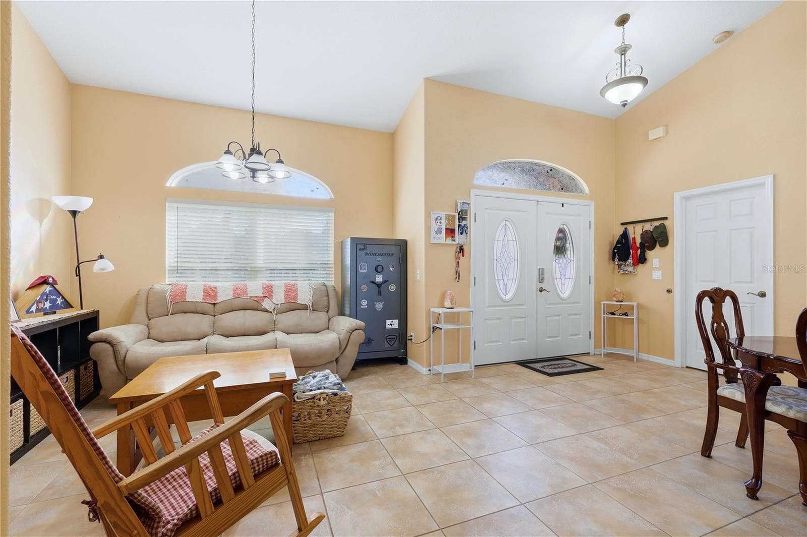Living / dining room - 4732 FLINT DR, NORTH PORT