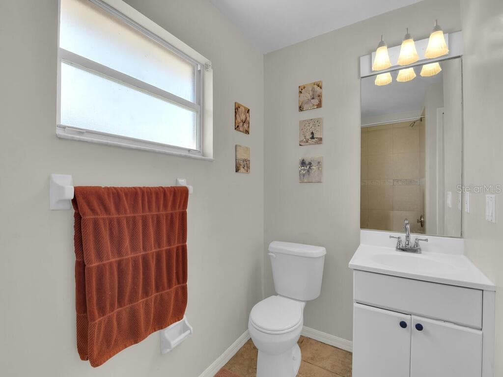 Duplex at 1208/1210 SE 24TH AVE, CAPE CORAL, photo 10 of 43