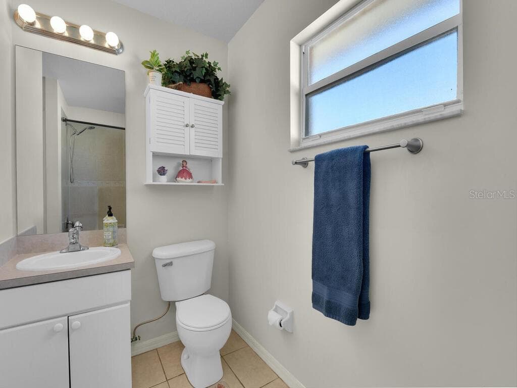 Duplex at 1208/1210 SE 24TH AVE, CAPE CORAL, photo 29 of 43