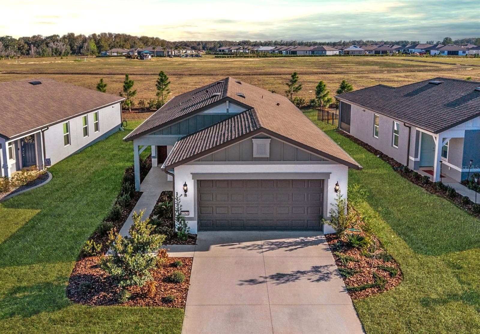 Single Family Residence at 5543 SW 85TH AVENUE RD, OCALA, photo 2 of 63