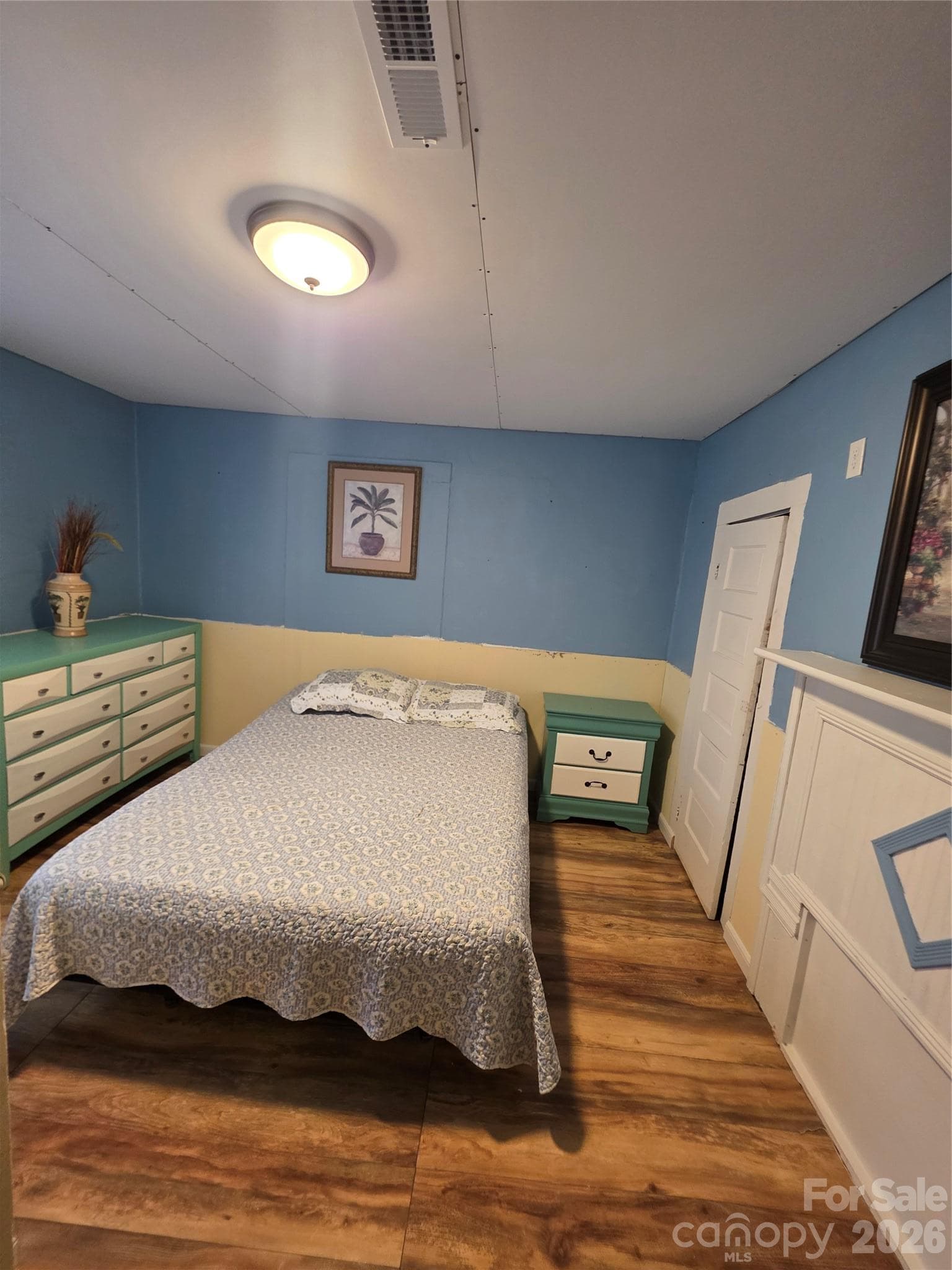 Single Family Residence at 224 Godfrey Street, Cheraw, photo 2 of 14