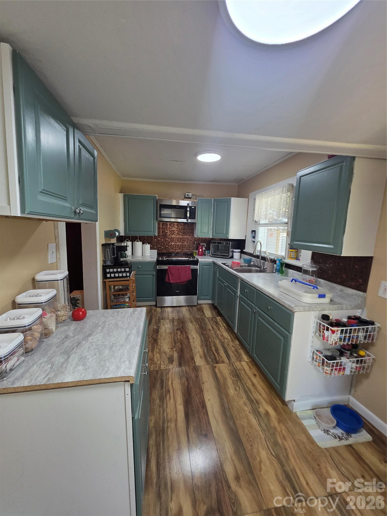 Single Family Residence at 224 Godfrey Street, Cheraw, photo 10 of 14