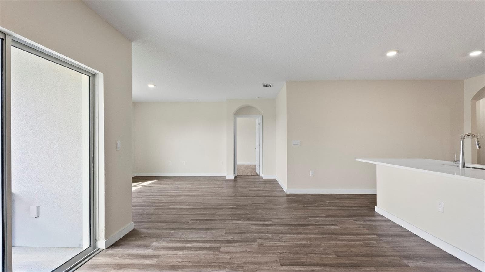 Single Family Residence at 31938 TREASURE DOCK ISLE, WESLEY CHAPEL, photo 13 of 58