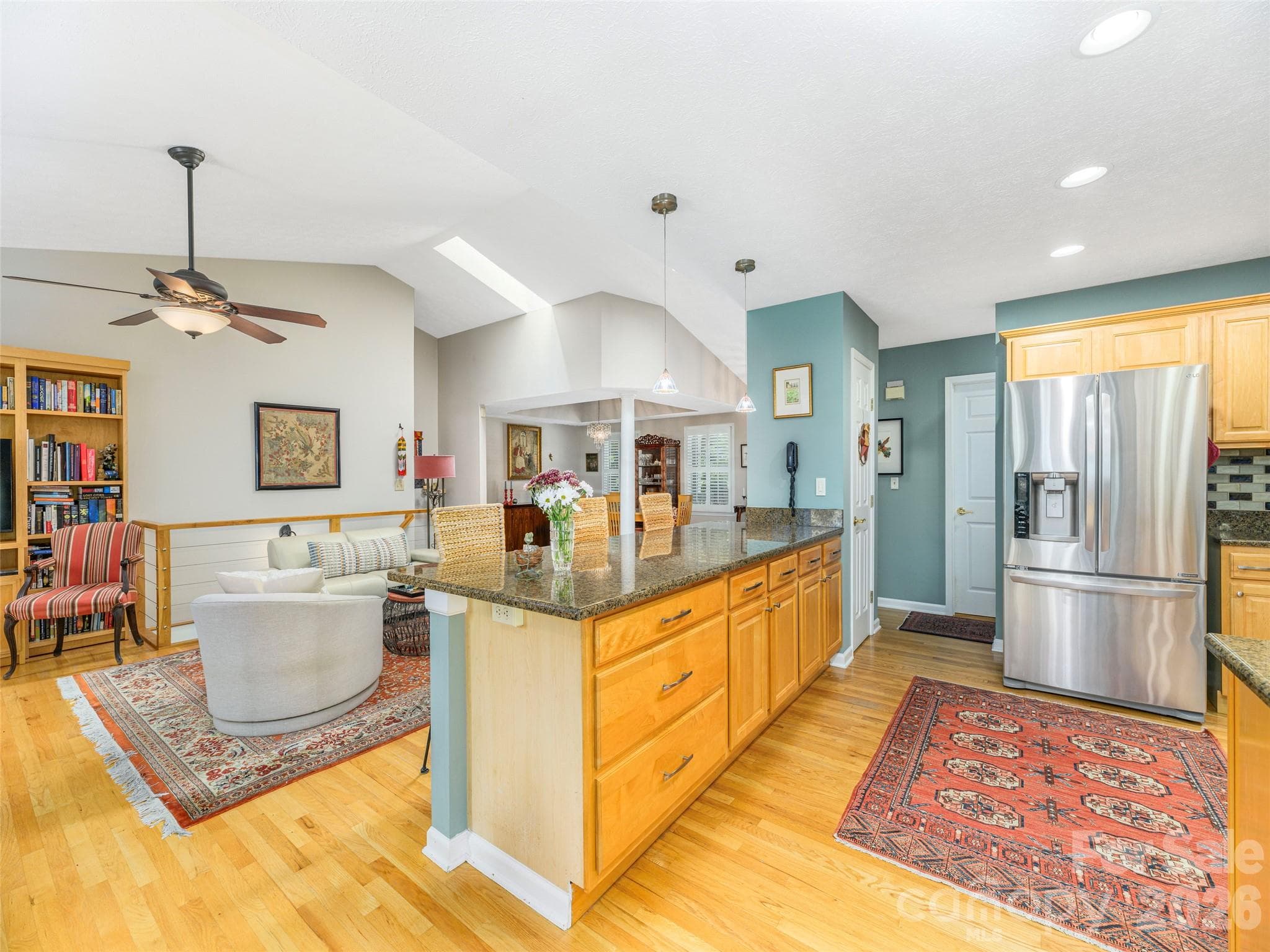 Single Family Residence at 130 Olds Trail, Hendersonville, photo 15 of 48